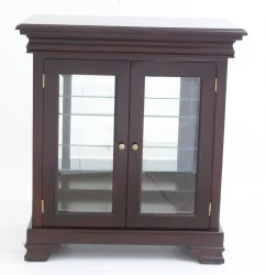 Sekcijas, Vitrīnas, Plaukti