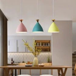 Mēbeles noliktavā Rīgā