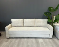 Mēbeles noliktavā Rīgā