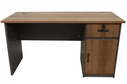 Mēbeles noliktavā Rīgā